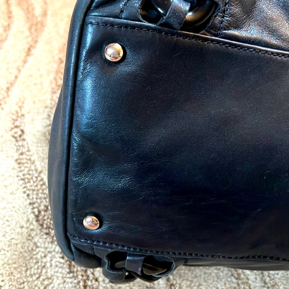 Chanel Bag - Picture 2 of 10